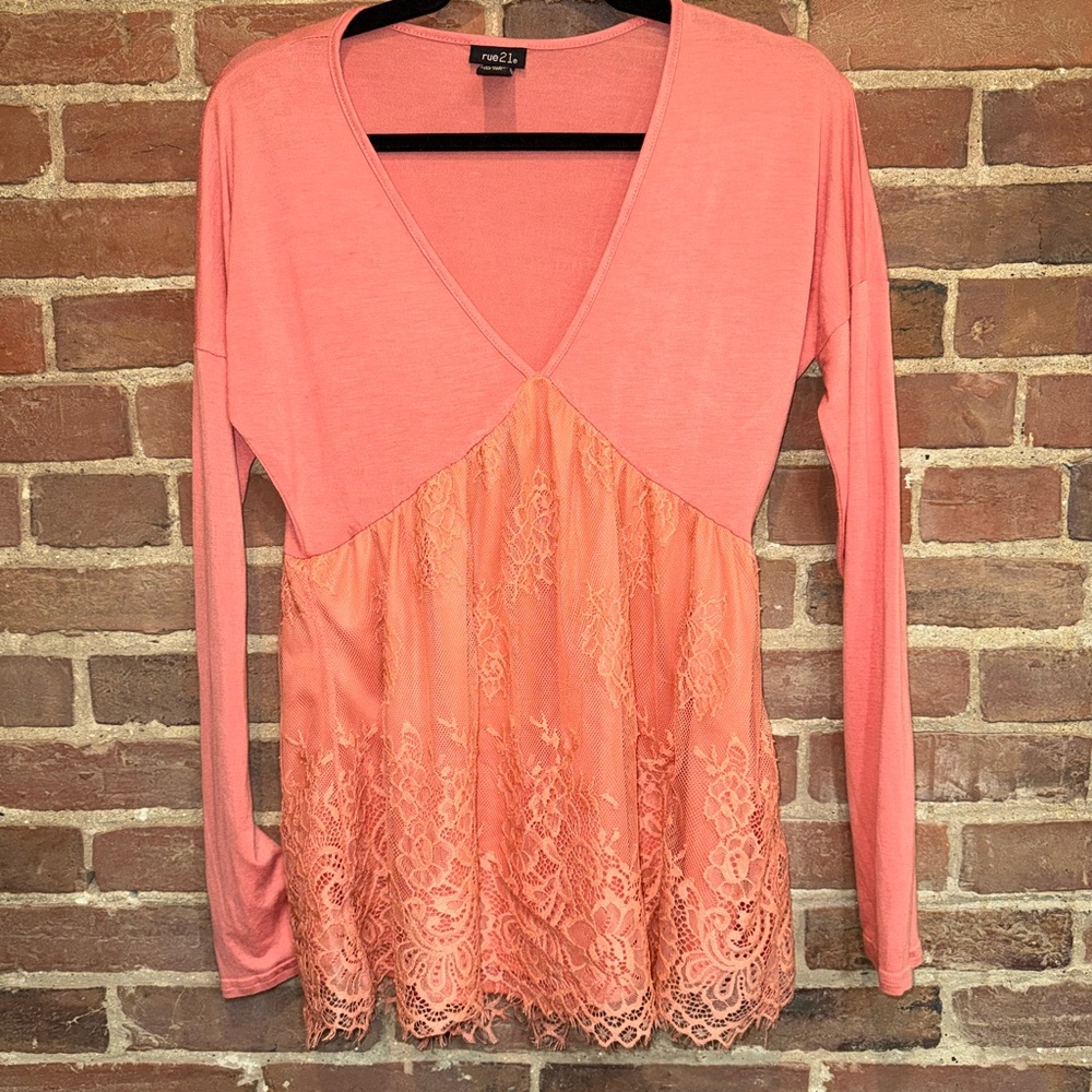 Rue21 Coral Lace Accent‎ Blouse